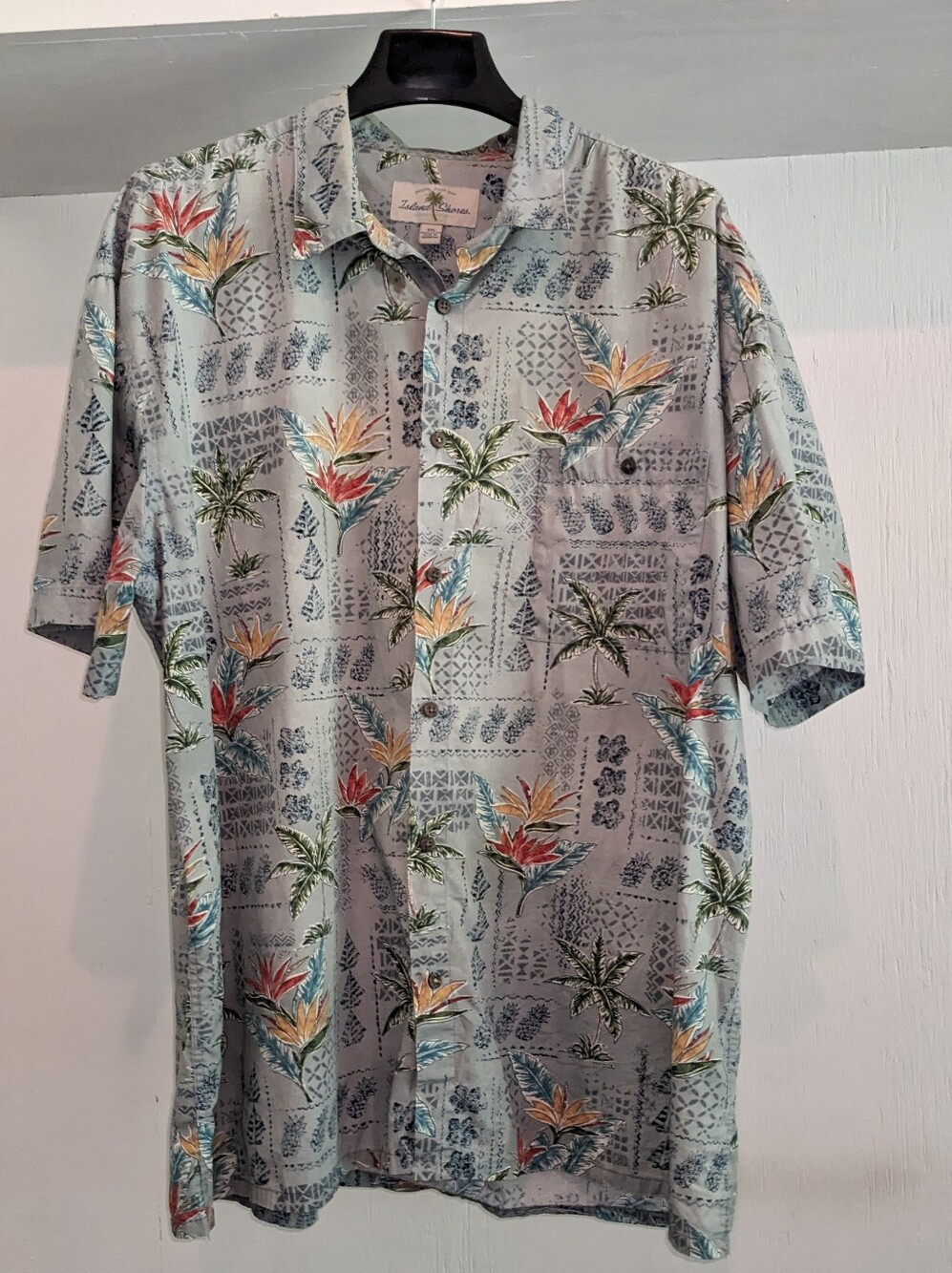 Island Shores Light Blue Tropical Print Short-Sleeve Shirt